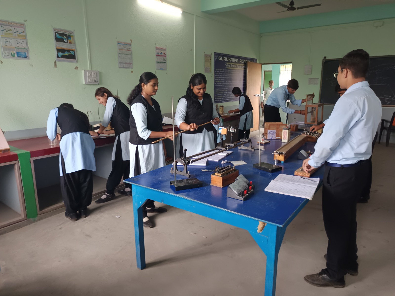 Physics Laboratory Gurukripa Academy